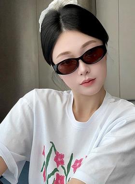 2025新款猫眼太阳眼镜女款黑框茶色镜片覆古高级感开 车夏季防晒