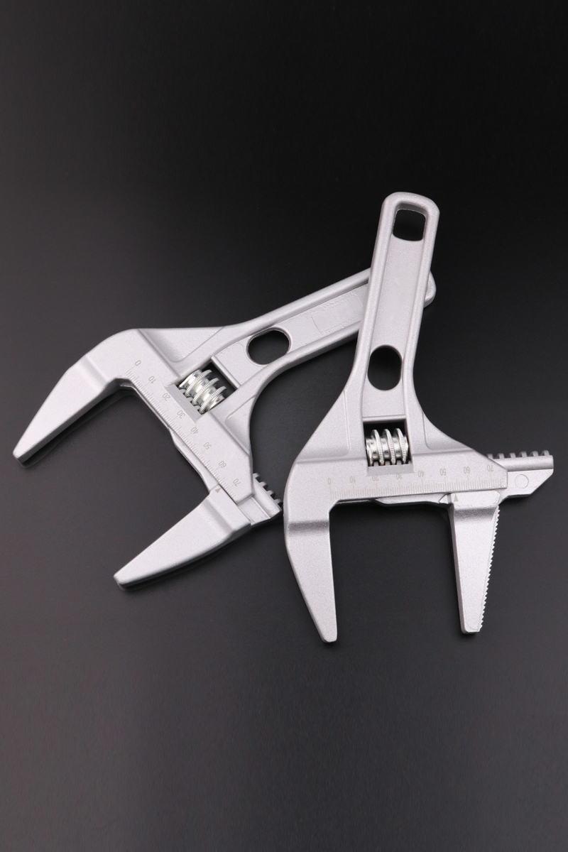 水暖安装卫浴扳手卫浴钳多功能活动扳手短柄大开口水龙头专用工具 - 图3