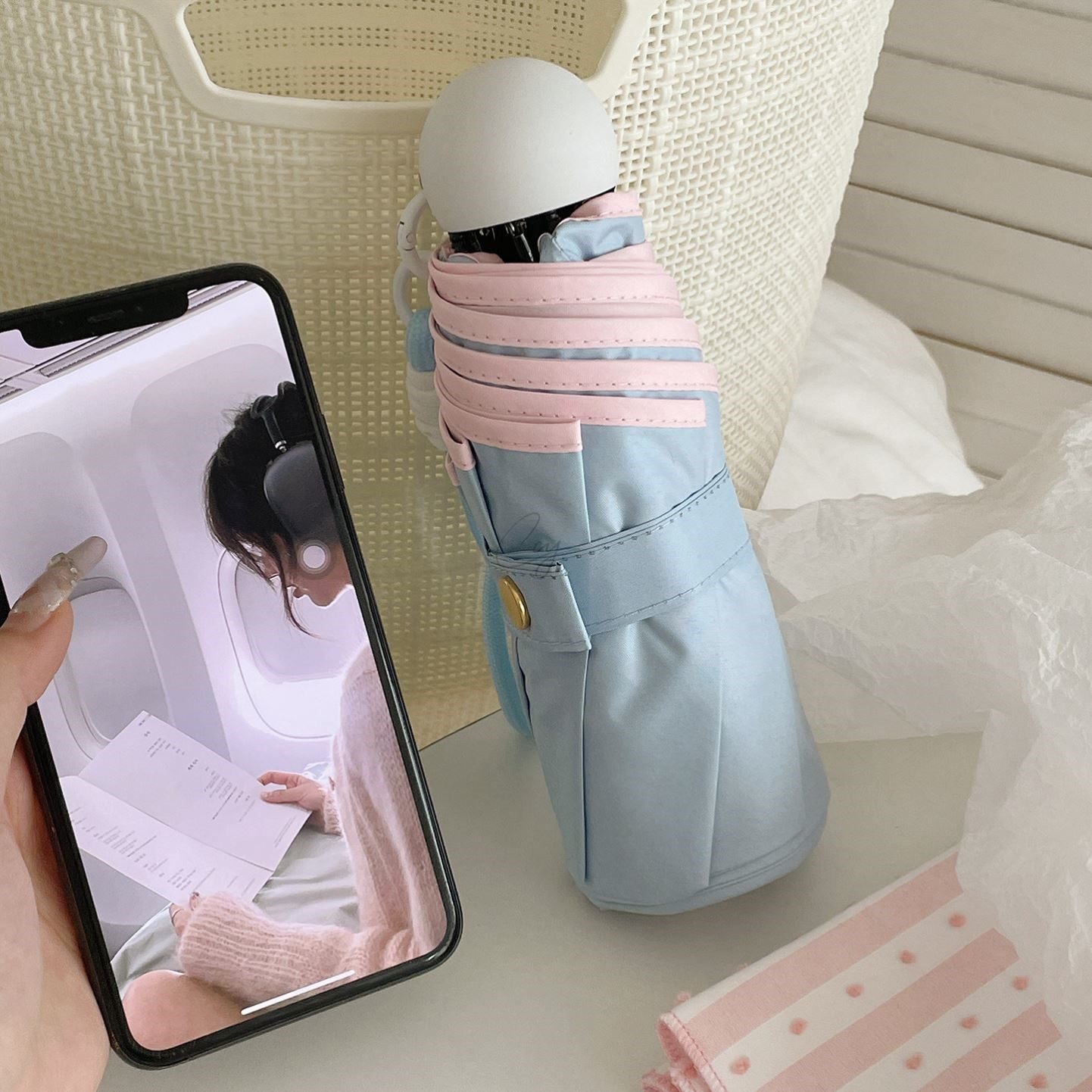 ins小巧便携五折太阳伞雨伞晴雨两用黑胶防晒防紫外线遮阳胶囊伞,淘宝优惠券,粉丝福利购,淘宝优惠卷