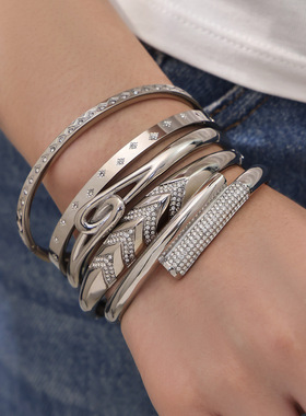 不锈钢镀18K金几何形镶锆石系列