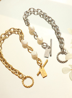 欧美扣几何简约淡水珍珠金色圣诞方牌手链女 钛钢手饰 原创高级感