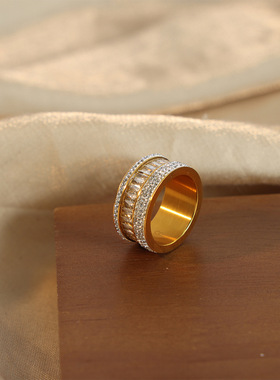 欧美风时尚个性简约百搭轻奢风饰品层次感镶钻锆石设计钛钢戒指