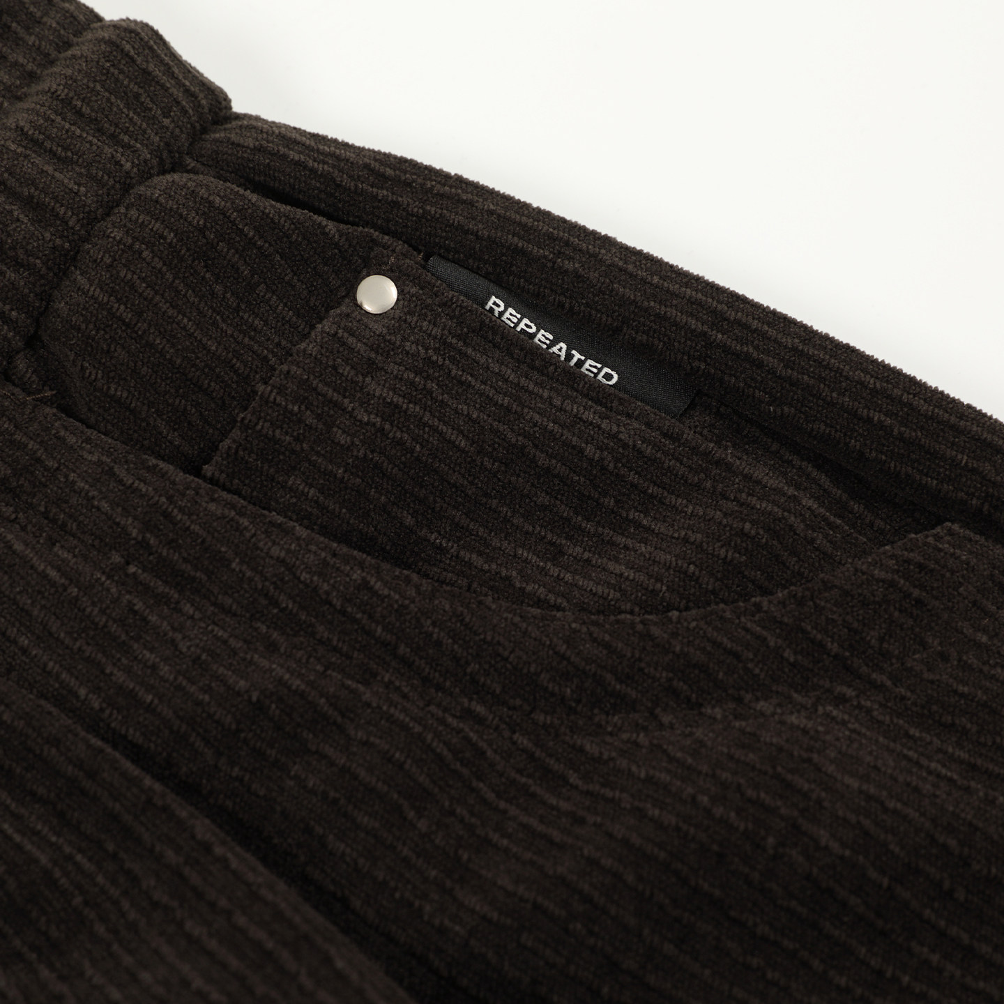 BSIJA/毕厶迦2025冬季纯色简约休闲裤通勤舒适松紧宽松直筒长布裤 - 图1