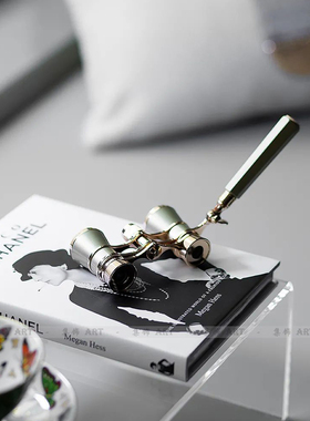 简约现代风售楼处电视柜边几摆件