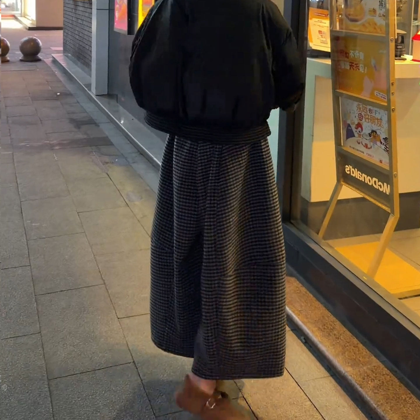 2026新款加厚加绒格子裤女秋冬宽松休闲阔腿裤毛呢弯刀裤八分裤子,淘宝优惠券,粉丝福利购,淘宝优惠卷