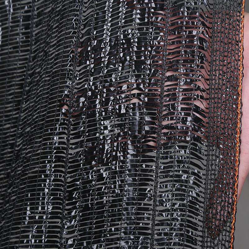 黑色遮阳网的实用价值与选购指南