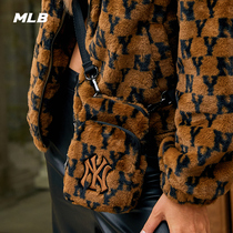 MLB Official male and female imitation lamb velvet diagonal satchel retro old flower plush casual couple carry bag for winter CRH02
