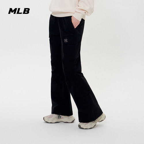 MLB官方 女款防泼水时尚百搭小LOGO微喇工装梭织长裤春夏WPB04 - 图0