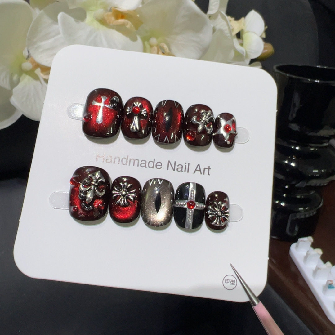 【暗焰克罗】酒红暗黑十字恶魔之眼金属饰朋克超酷短款手工穿戴甲,淘宝优惠券,粉丝福利购,淘宝优惠卷