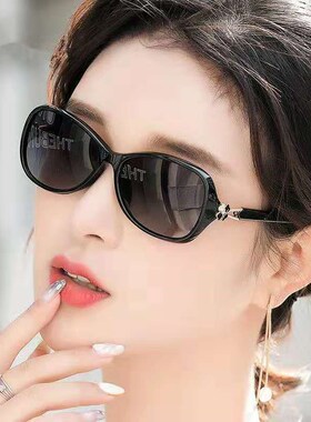 圆脸女士偏光小框太阳镜