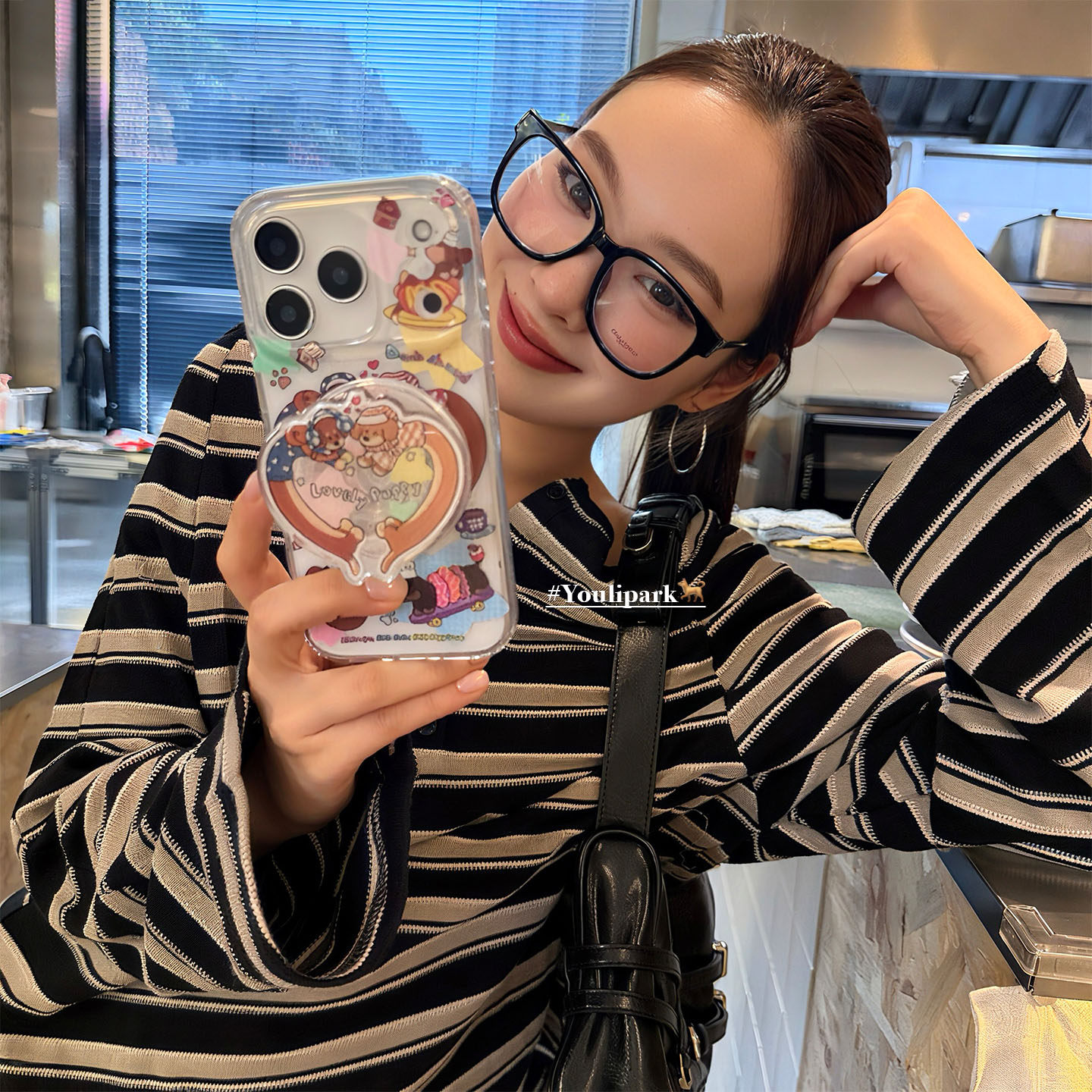 由里公园ins韩系可爱扭扭爱心腊肠狗磁吸支架适用17pro苹果17ProMax手机壳iPhone17全包16新款16Promax保护套,淘宝优惠券,粉丝福利购,淘宝优惠卷