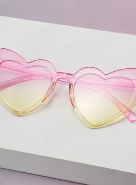 New European and American Oblique Love Sunglasses Women's Su