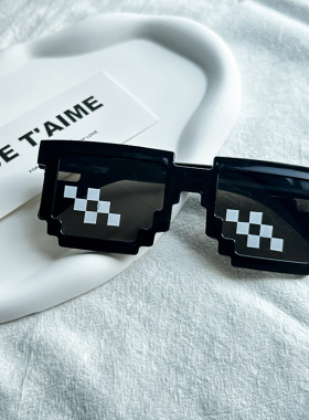 网红马赛克墨镜拍照道具派对蹦迪搞怪儿童搞笑眼镜社会人沙雕像素