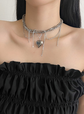 日系CoopKoop小众高级感黑色水晶串珠项链甜酷辣妹爱心吊坠锁骨