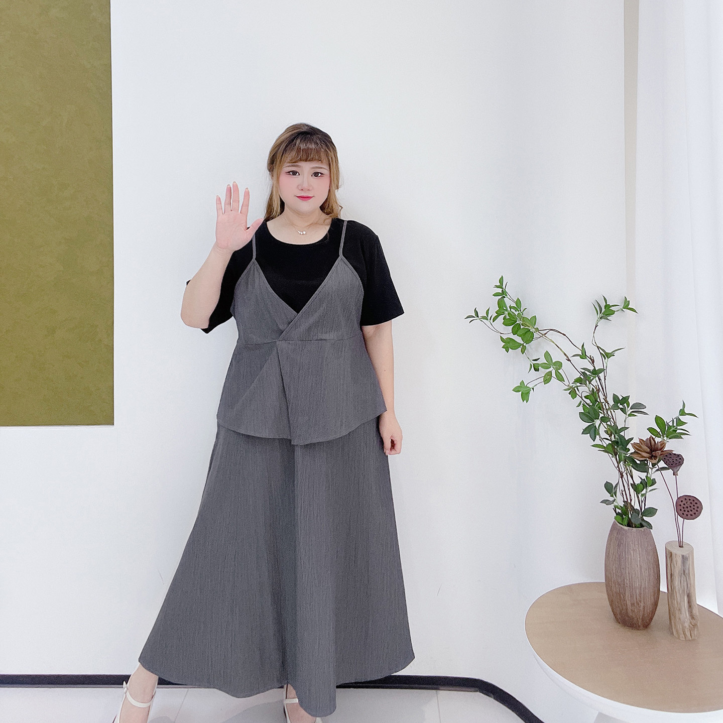 2025夏季胖莹莹大码女装韩系小众假两件吊带上衣半身裙巨显瘦套装,淘宝优惠券,粉丝福利购,淘宝优惠卷