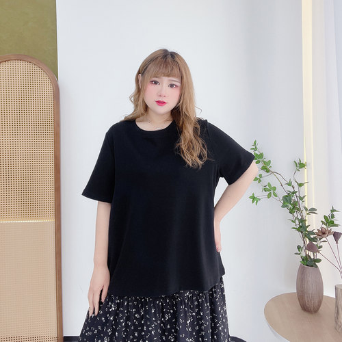 胖莹莹大码女装300斤胖mm韩系休闲百搭简约基础款圆领显瘦短袖T恤 - 图0