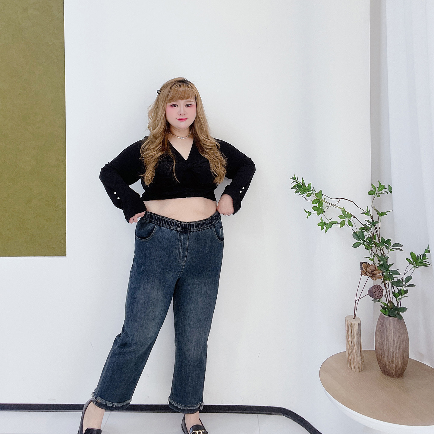 300斤加肥加绒休闲裤胖莹大码女装直筒高级感卷边加厚显瘦牛仔裤,淘宝优惠券,粉丝福利购,淘宝优惠卷