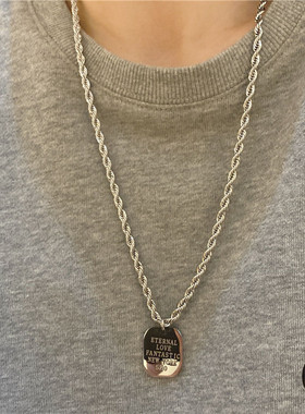 简约字母毛衣长款女嘻哈锁骨项链