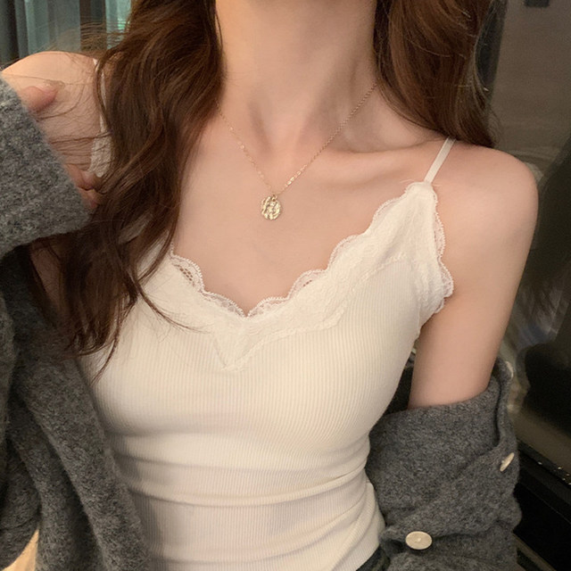 ເສື້ອຍືດຊັ້ນໃນຂອງແມ່ຍິງ camisole ໃໝ່ 2026 ໃນລະດູຮ້ອນທີ່ມີ pads ເຕົ້ານົມ versatile tops v-neck knitted bottoming shirt