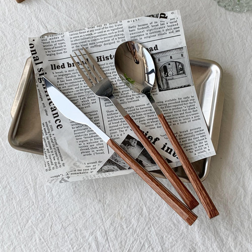 ins仿木柄不锈钢刀叉餐具套装甜品叉雪糕勺意粉叉家用木质西餐叉 - 图3