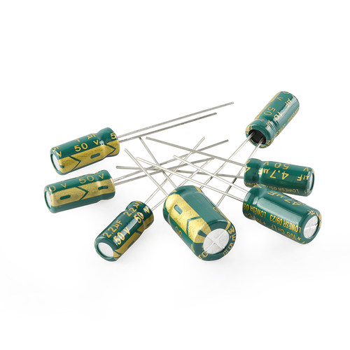 高频直插铝电解电容 1uF-3300uF 16V25V35V50V100V 22uF47uF330uF - 图0