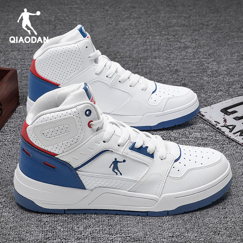 乔丹男鞋2025冬季新款男士运动鞋官方旗舰店正品皮面复古高帮板鞋 - 图1