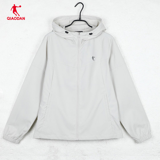 乔丹风衣女2025冬季新款户外百搭立领拉链连帽夹克长袖上衣外套