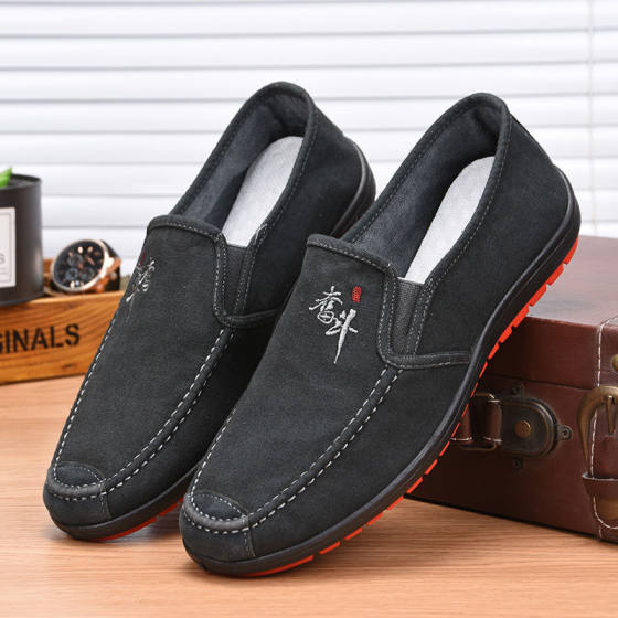 Casual soft-soled, comfortable, non-slip, wear-resistant old Beijing cloth shoes