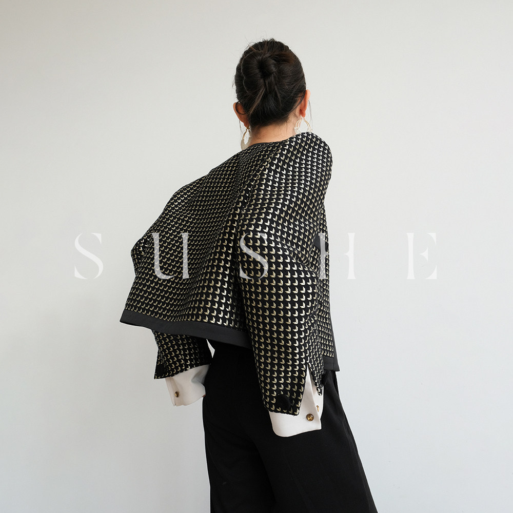 束皙/ sushe ch@nel原厂短外套 束皙短外套