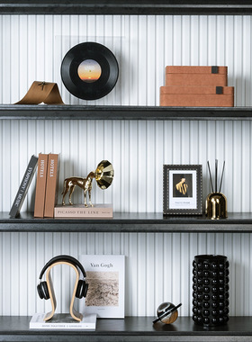 意式轻奢高级感艺术耳机唱片摆件