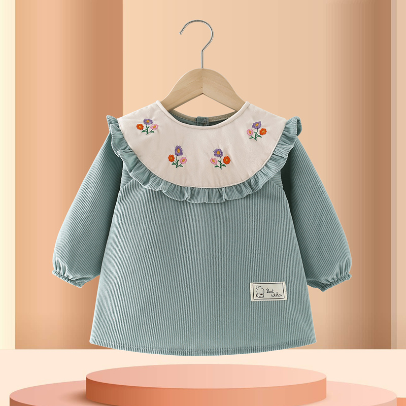 Princess Xitong dresses backwards to prevent heatstroke and dirt