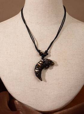 新西兰部落民族风格树脂项链毛利鱼钩仿骨吊坠毛衣链景区旅游饰品