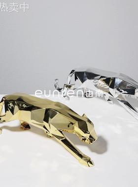 现代创意抽象几何切面豹子摆件家居客厅办公室招财装饰树脂工艺品