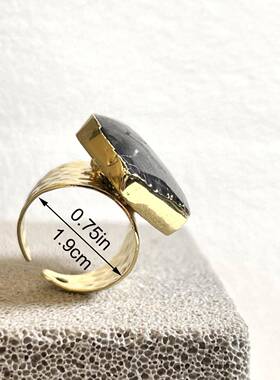 跨境复古风天然闪光石不定形开口圈金古铜可调节个性欧美戒指波光