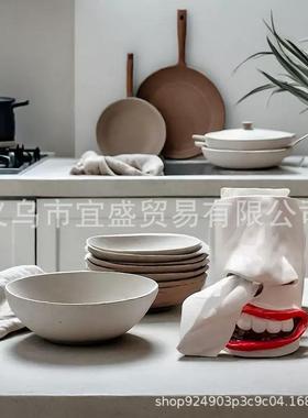 跨境创意挖鼻孔抽纸盒装饰品树脂工艺品大鼻子整蛊摆件艺术摆件