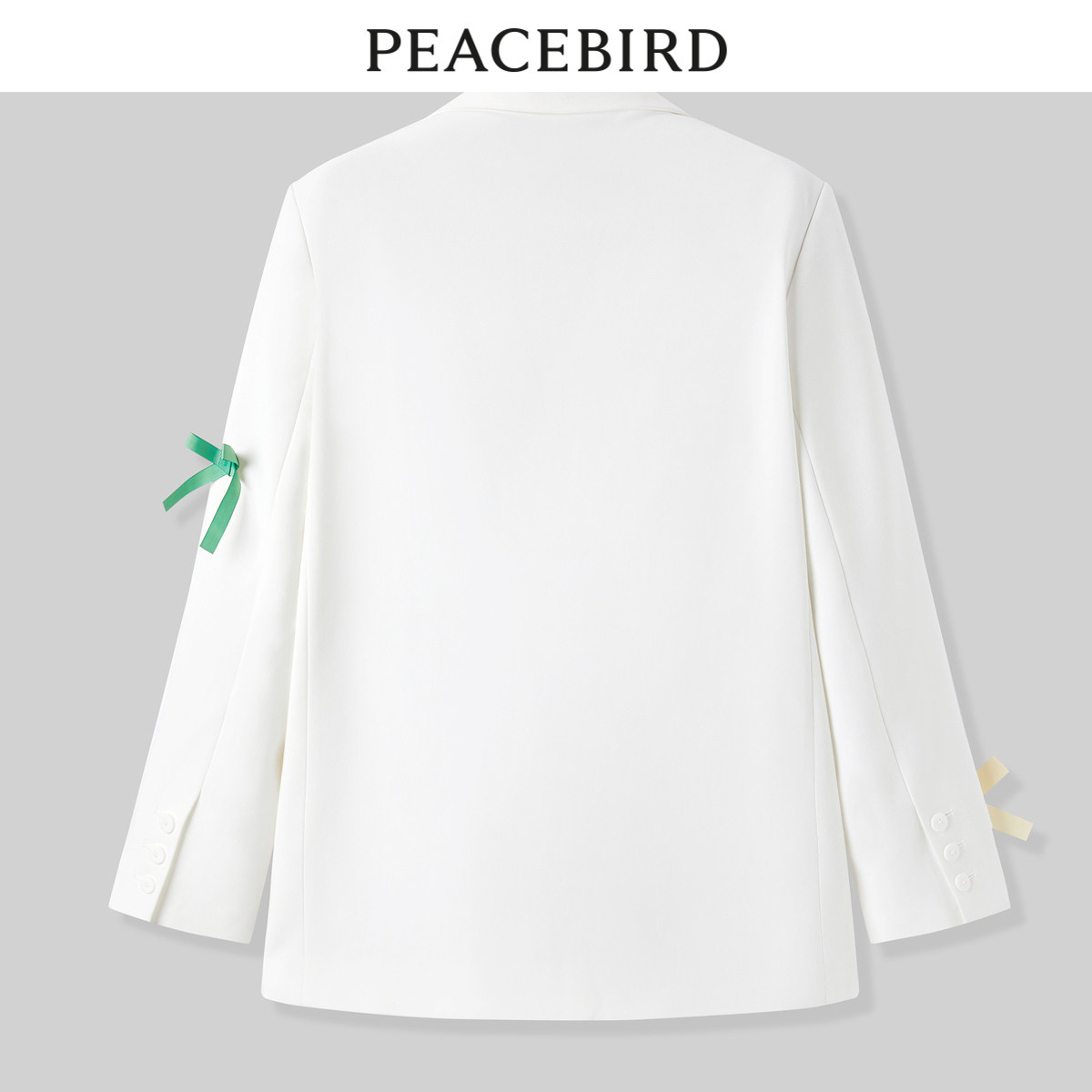  太平鸟outlets店西装