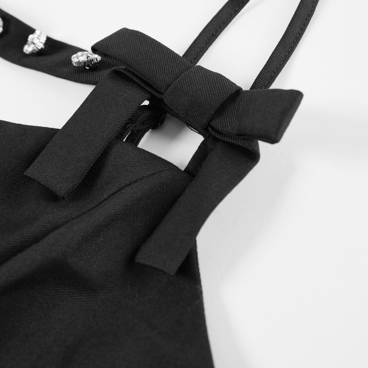  太平鸟outlets店连衣裙