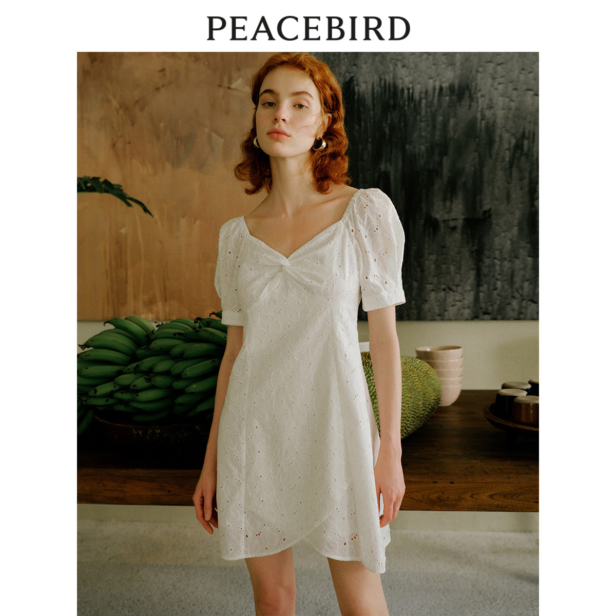  太平鸟outlets店连衣裙