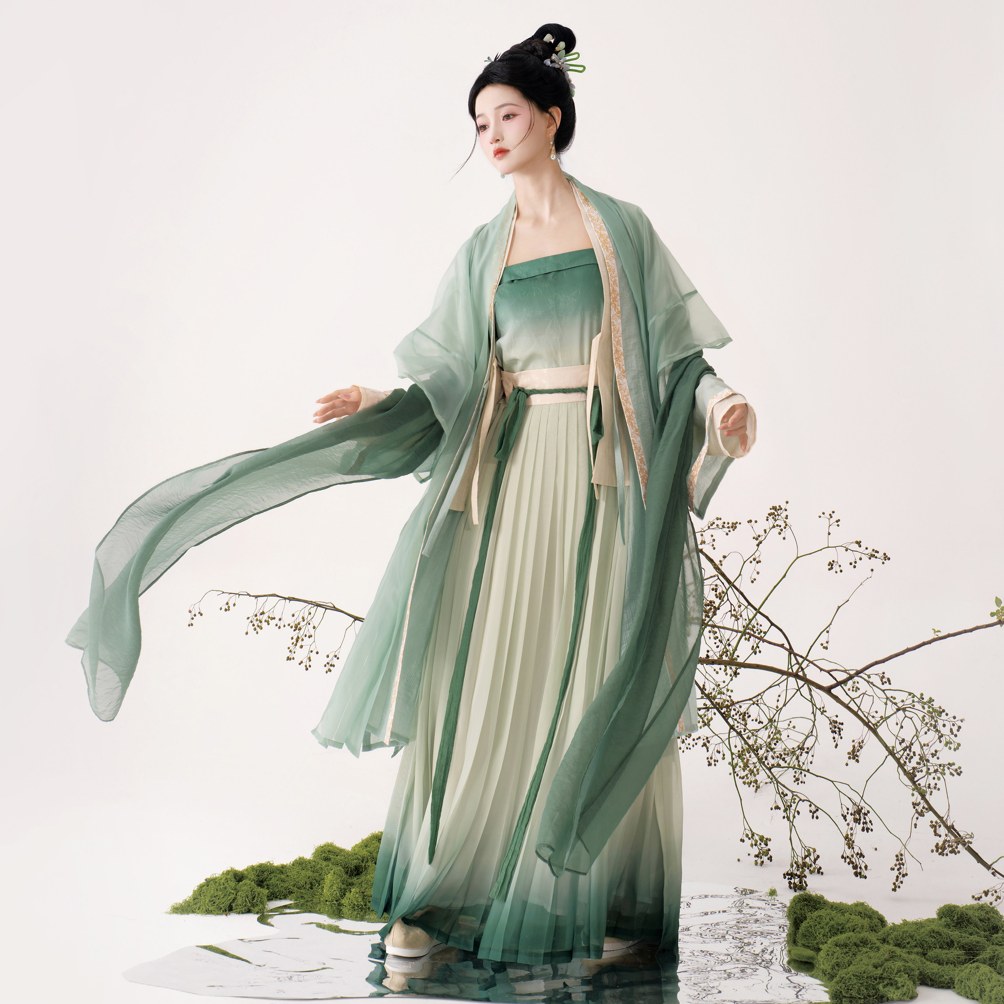 花朝记｜寒露｜宋制汉服仿长干寺背心对襟长衫飞机袖褶裙绿色印金,淘宝优惠券,粉丝福利购,淘宝优惠卷