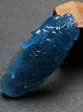 巴西海蓝宝冰种原石雕刻龙鱼吊坠深蓝色龙头鱼身水晶项链饰品礼物