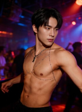 身体链闪耀水钻挂脖项链比基尼链海滩性感胸链轻奢小众配饰潮