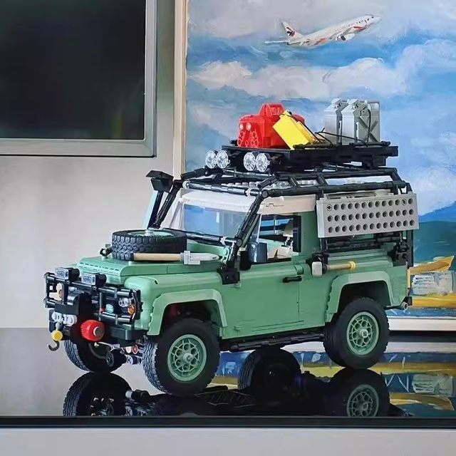 Suitable for LEGO Land Rover Defender 90 assembled building blocks off-road vehicle Jeep model difficult toy gift