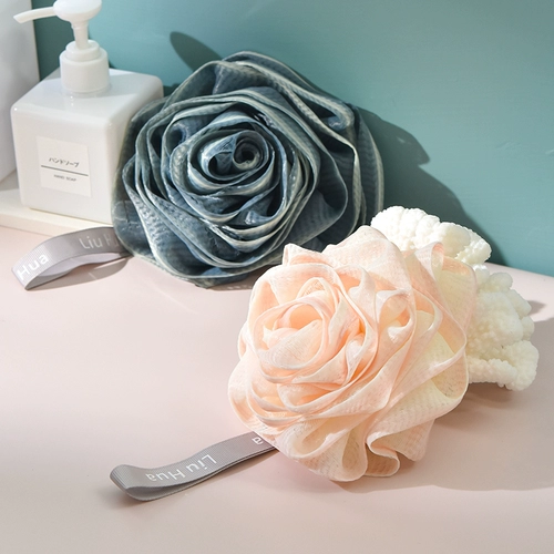 Большое милое банное полотенце с розой в составе, шарик для ванны
