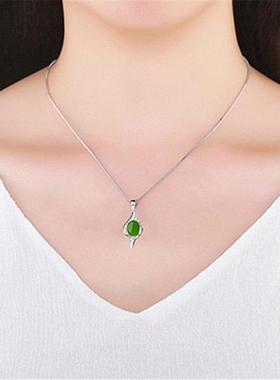 厂家直销复古镶嵌玉髓吊坠女款镂空绿玉石项坠玛瑙挂件 纤巧宜人