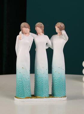 跨境人物摆件三姐妹家居玄关客厅酒柜办公室树脂摆设创意闺蜜礼物