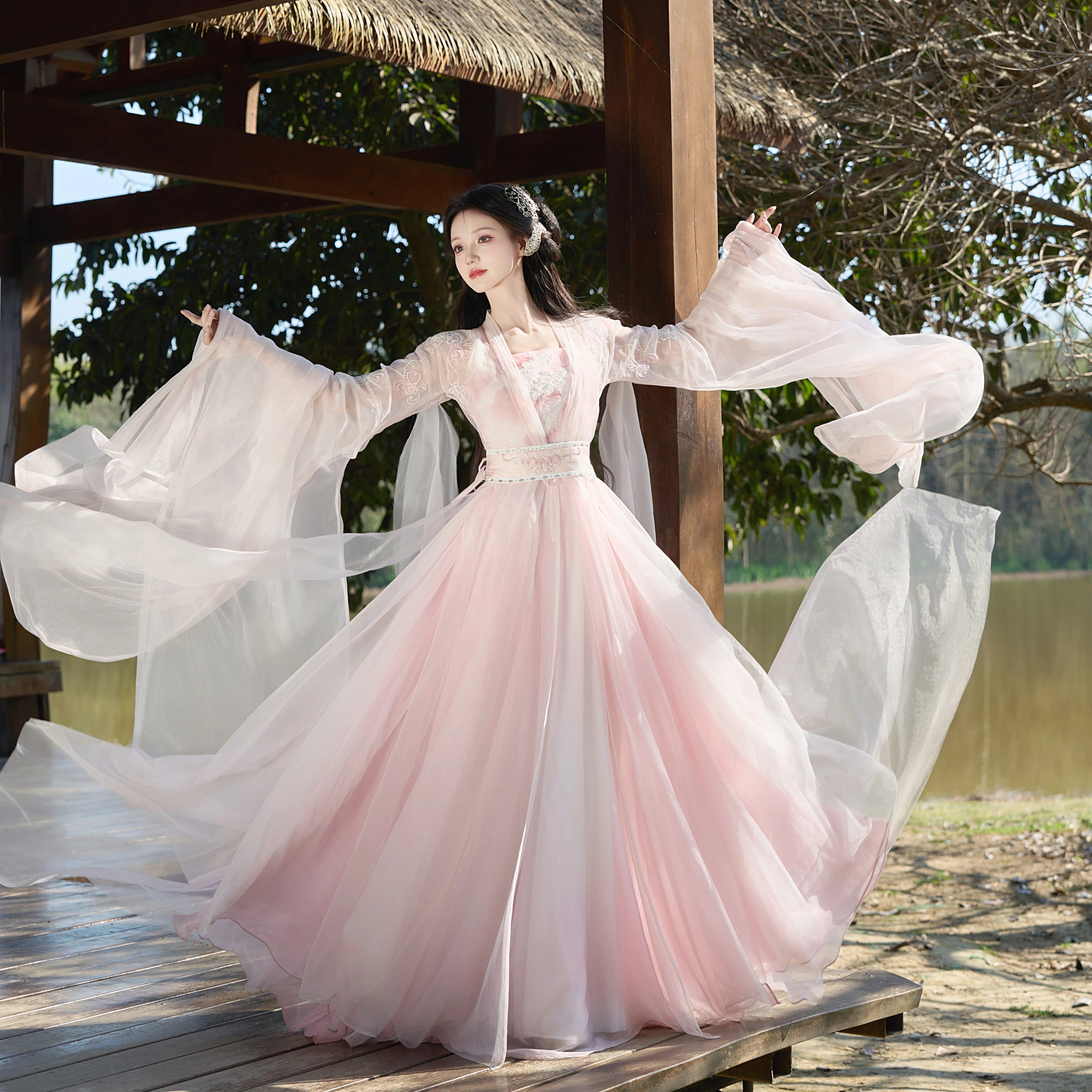 汉服女唐制诃子裙重工刺绣大袖衫清冷风交领古装超仙飘逸影视套装,淘宝优惠券,粉丝福利购,淘宝优惠卷