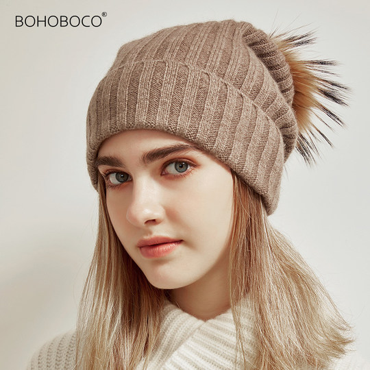 Pure cashmere fur ball hat for women to keep warm in autumn and winter
