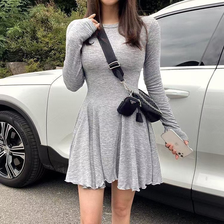 300斤大码女装性感好身材显瘦名媛百搭女人味长袖打底百褶连衣裙 - 图3