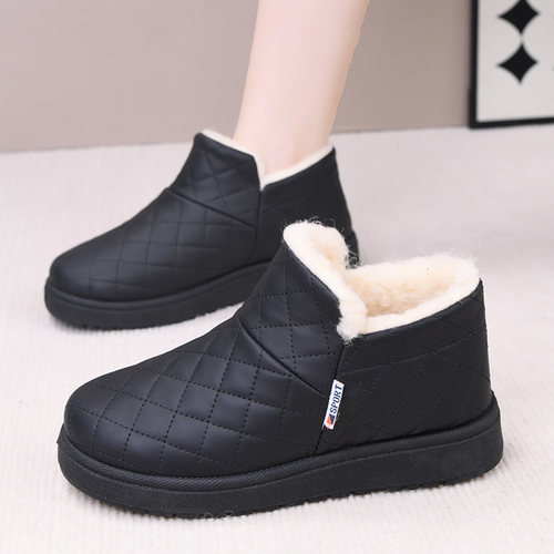 新款冬季老北京布鞋女鞋雪地靴加绒加厚舒适保暖休闲防滑女棉靴 - 图3