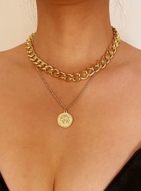 我在他挺好的周雨彤同款金属项链